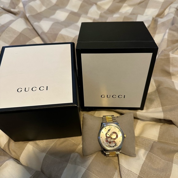 G-Timeless watch, 38mm. Great condition. - Picture 1 of 3